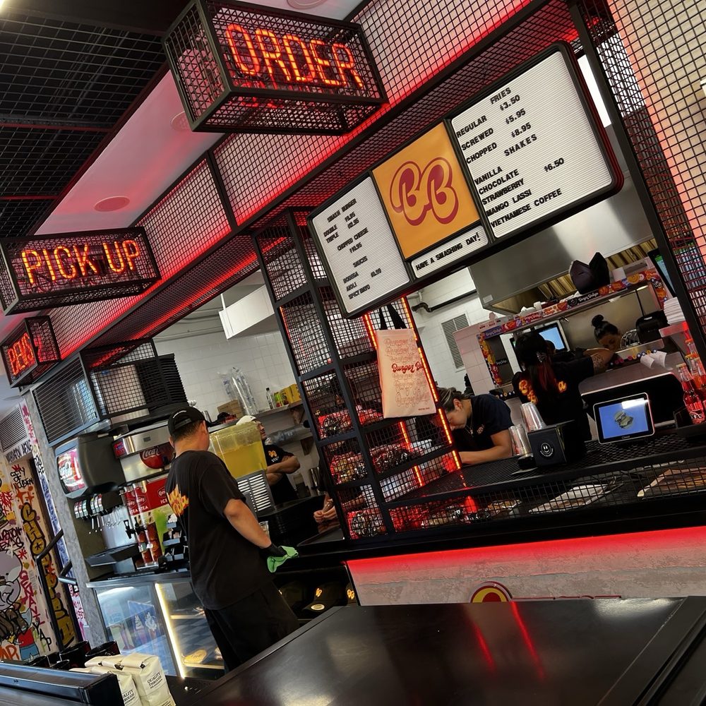 Burger Bodega - Ordering counter - Burgers Near Me - Houston, Texas