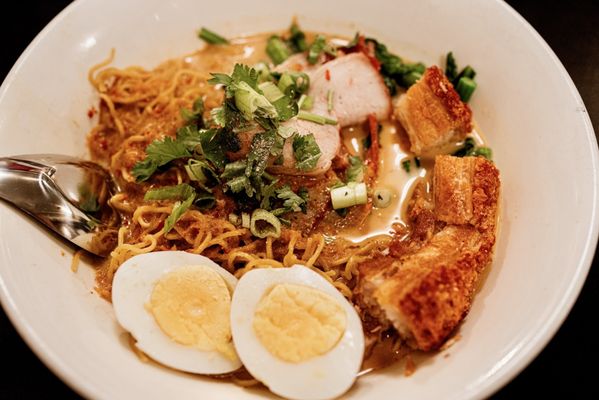 Khao Moo Dang by null