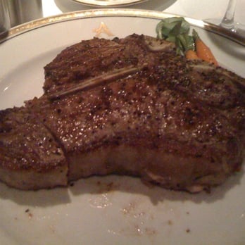 Arroyo Chop House - Porterhouse - Steakhouses Near Me - Pasadena, California Arroyo Chop House - Porterhouse - Steakhouses Near Me - Pasadena, California