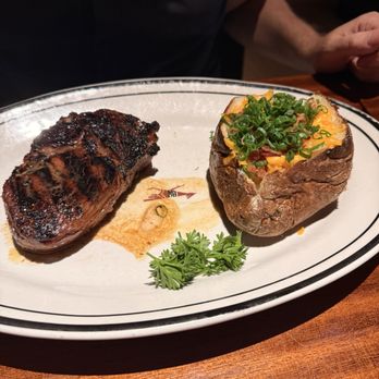 Brentwood Restaurant - Steak with Baked Potato - New American Near Me - Dallas, Texas Brentwood Restaurant - Steak with Baked Potato - New American Near Me - Dallas, Texas