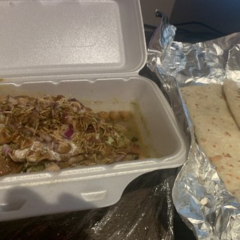 Anna Roti House - Samosa chaat and in-house roti shell - Indian Near Me - Scarborough, Ontario Anna Roti House - Samosa chaat and in-house roti shell - Indian Near Me - Scarborough, Ontario