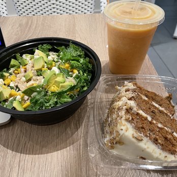 Carrot Express - Pesto Chicken Bowl Carrot Cake Julies Smoothie - Salad Near Me - New York, New York Carrot Express - Pesto Chicken Bowl Carrot Cake Julies Smoothie - Salad Near Me - New York, New York