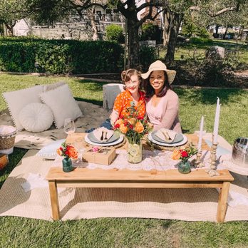 Sittin' Pretty Picnics - Picnic set up at McConnell Estates - Party & Event Planning Near Me
