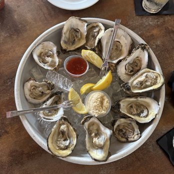 District 7 - Oysters - American Near Me - Houston, Texas District 7 - Oysters - American Near Me - Houston, Texas