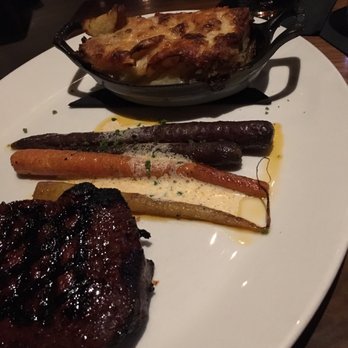 J Gilbert's - Top sirloin with carrots and potatoes. - Seafood Near Me - Des Pers, Missouri J Gilbert's - Top sirloin with carrots and potatoes. - Seafood Near Me - Des Pers, Missouri