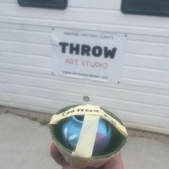 Throw Art Studio - Paint & Sip Near Me - Ann Arbor, Michigan