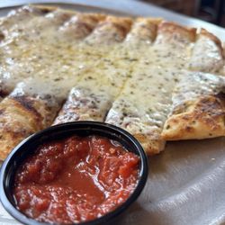 Lucy's New York Style Pizzeria - Cheese Bread