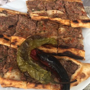 Muğla İskender Evi - Hergün İskender'mi yenir diyenlere kıymalı pide Kıyması çiğden konulup ağır ateşte pişer minimum 30 dk - Turkish Near Me - Mugla, 48 Muğla İskender Evi - Hergün İskender'mi yenir diyenlere kıymalı pide Kıyması çiğden konulup ağır ateşte pişer minimum 30 dk - Turkish Near Me - Mugla, 48