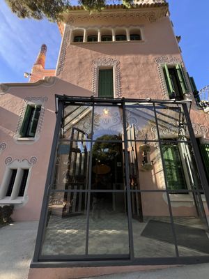 Gaudí House Museum by null