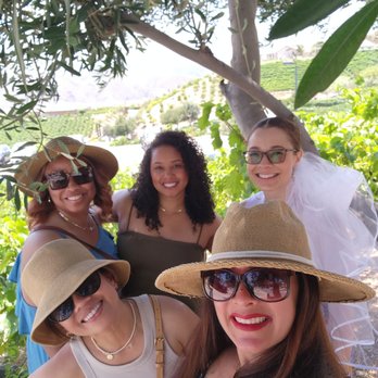 Temecula Wine Tours - Wine Tours Near Me - Winchester, California
