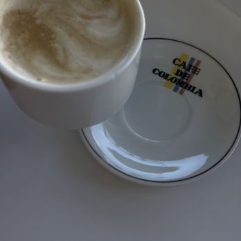 Barista Cafe - Cafe con Leche - Colombian Near Me - Coral Gables, Florida