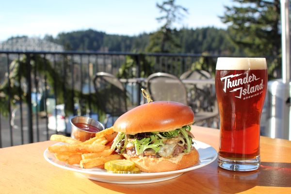 Thunder Island Brewing Co by null