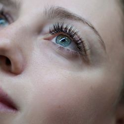 Evolution Lash Studio & Spa - Lashes by Ashley