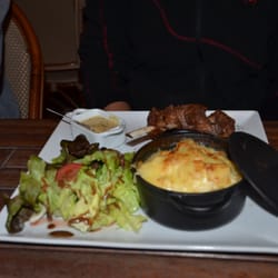 L'Orangeraie - Carré d'Agneau accompagné de son gratin dauphinois et sa petite salade