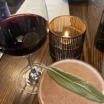 Copper Vine Inn - Happy hour - Wine Bars Near Me - New Orleans, Louisiana Copper Vine Inn - Happy hour - Wine Bars Near Me - New Orleans, Louisiana