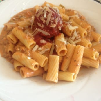 Salute - Yummy ! - Italian Near Me - Hartford, Connecticut