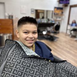 Yesi's - Haircut by Yesi