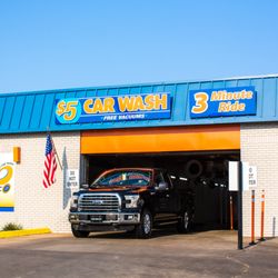 Speedy Splash Car Wash
