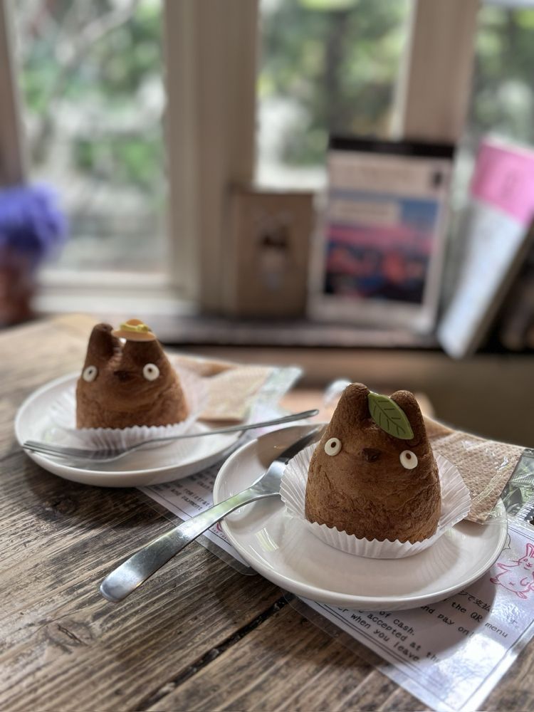 Shirohige's Cream Puff Factory