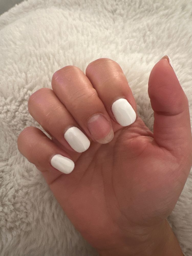 Diva Nails Logo