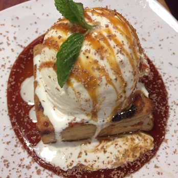 Golden Road Brewing - Bread pudding dessert, delicious - New American Near Me - Anaheim, California