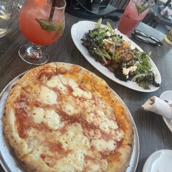 Gia Mia - Quattro formage pizza, chicken salad with strawberries and grape. - Italian Near Me - Naperville, Illinois