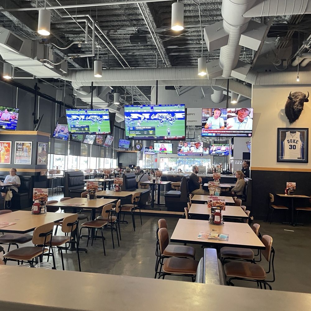 Buffalo Wild Wings - Inside - Chicken Wings Near Me - Charlotte, North Carolina Buffalo Wild Wings - Inside - Chicken Wings Near Me - Charlotte, North Carolina