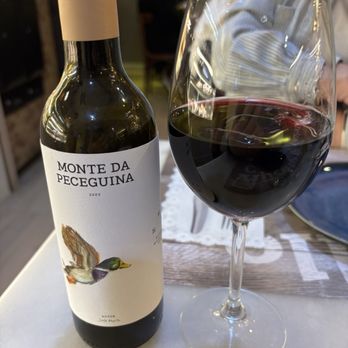 Apollo - Half bottles of wine - Bars Near Me - Fátima, 14