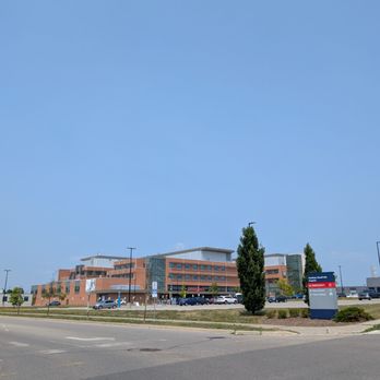 Markham Stouffville Hospital - Approaching Emergency. It's been a separate building since 2014. - Hospitals Near Me - Markham, Ontario Markham Stouffville Hospital - Approaching Emergency. It's been a separate building since 2014. - Hospitals Near Me - Markham, Ontario