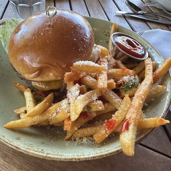 Cascade - Burger and fries - American Near Me - Pescadero, California Cascade - Burger and fries - American Near Me - Pescadero, California