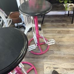 Cool ass stools that match the table