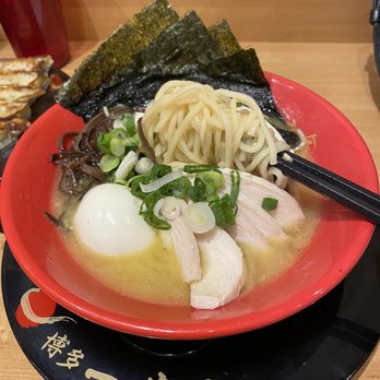 Ikkousha Chicken Ramen - Tori Paitan Premium Toppings - Ramen Near Me - Toronto, Ontario Ikkousha Chicken Ramen - Tori Paitan Premium Toppings - Ramen Near Me - Toronto, Ontario