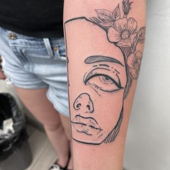 Big Dreams Studio - Tattoo Near Me - Stamford, Connecticut