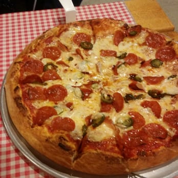 C Stop Pizza - Large Pepperoni w/ Jalapeños - Pizza Near Me - Panguitch, Utah C Stop Pizza - Large Pepperoni w/ Jalapeños - Pizza Near Me - Panguitch, Utah