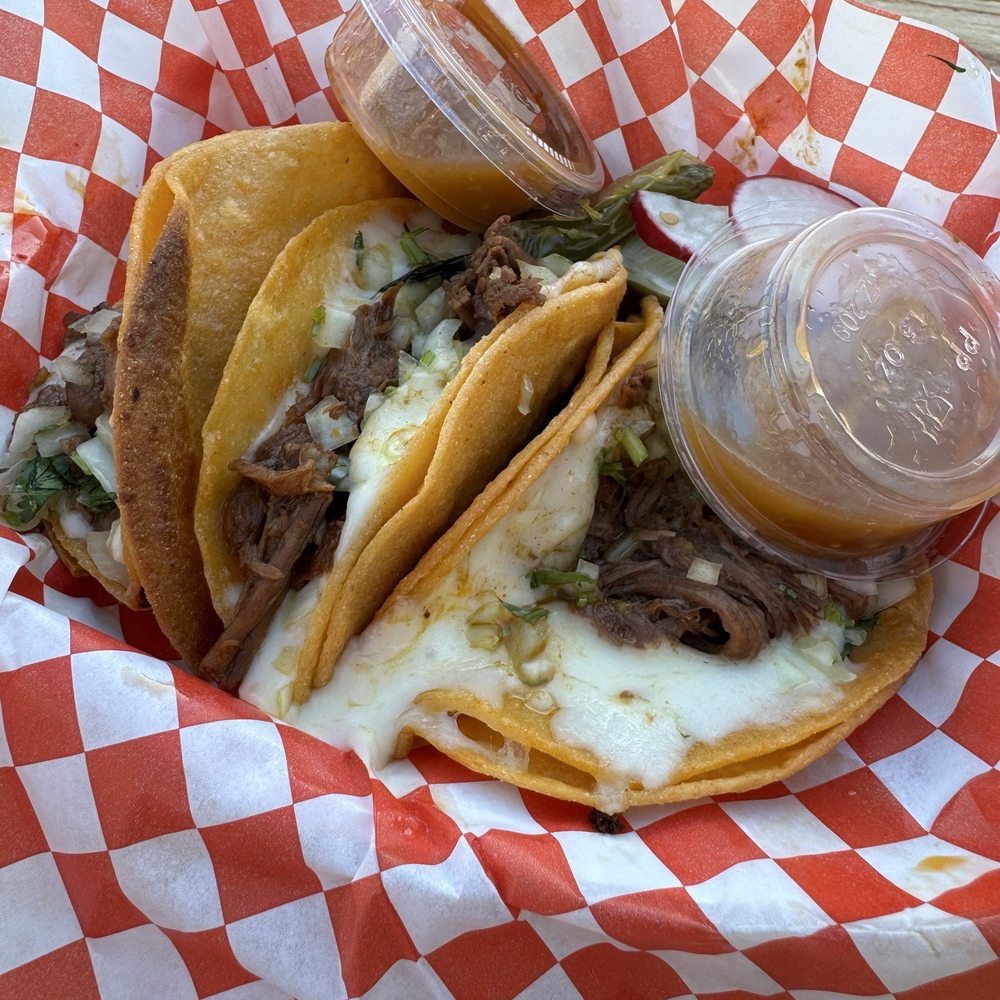 Galvan's Eatery - Beer Gardens Near Me - Cotati, California Galvan's Eatery - Beer Gardens Near Me - Cotati, California