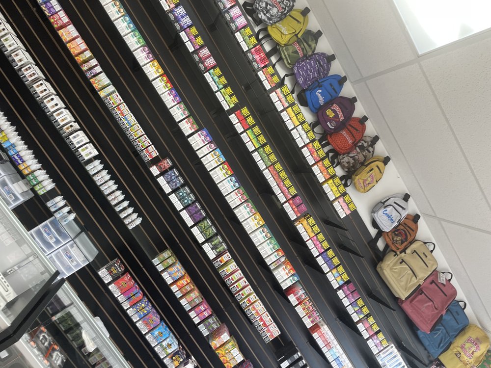 PIQUA TOBACCO & VAPE SMOKE SHOP Updated June 2024 1278 E Ash St