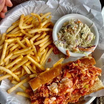 Sam's Chowder House - Lobster roll - Seafood Near Me - Half Moon Bay, California Sam's Chowder House - Lobster roll - Seafood Near Me - Half Moon Bay, California