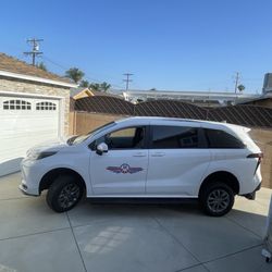 M Trans - Small , more compact wheelchair van