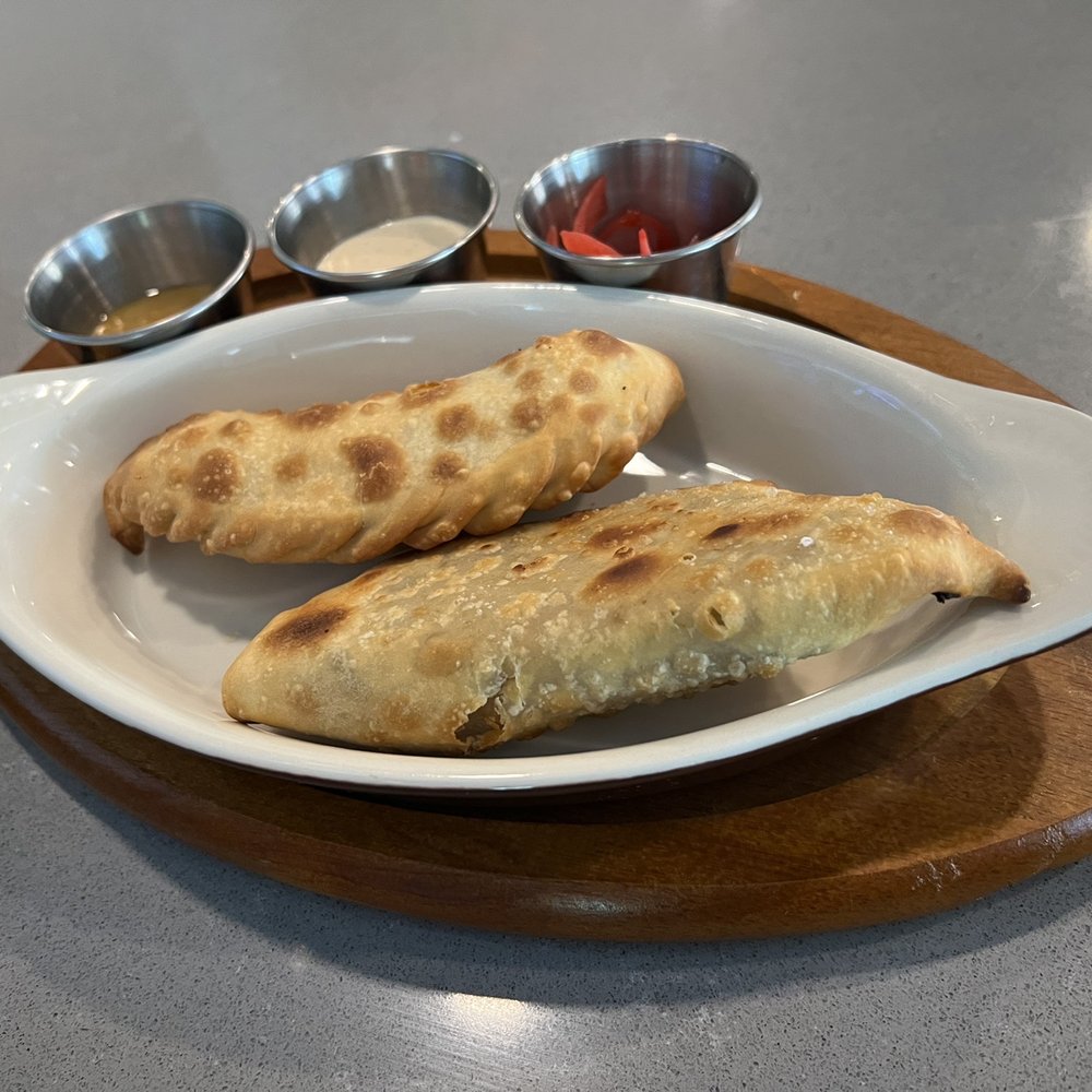 Restaurant 605 - Empanadas - Bars Near Me - Albany, New York