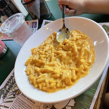 Rockwells American Restaurant - Mac & cheese - American Near Me - Pelham, New York Rockwells American Restaurant - Mac & cheese - American Near Me - Pelham, New York