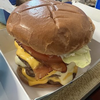 Dairy Queen Grill & Chill - Perfect Burger - Fast Food Near Me - Rushville, Illinois Dairy Queen Grill & Chill - Perfect Burger - Fast Food Near Me - Rushville, Illinois