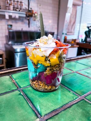Escape Root Juicery by null
