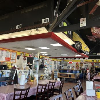 Burger Time Machine - Open dining area - Burgers Near Me - Denton, Texas