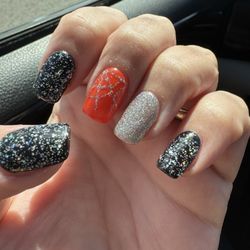 Wendy's Nails and Spa at The Pink Elephant - Halloween