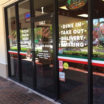 Mama Maria's Pizza - Pizza Near Me - Coconut Creek, Florida Mama Maria's Pizza - Pizza Near Me - Coconut Creek, Florida