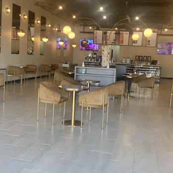 Hot & Cold Milk Tea - Dining area with order counter in back - Bubble Tea Near Me - Schaumburg, Illinois Hot & Cold Milk Tea - Dining area with order counter in back - Bubble Tea Near Me - Schaumburg, Illinois