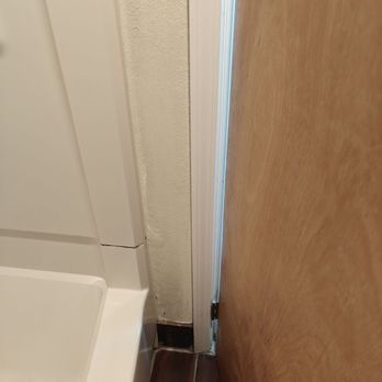 Quality Inn - Water damage - Hotels Near Me - Grants Pass, Oregon Quality Inn - Water damage - Hotels Near Me - Grants Pass, Oregon