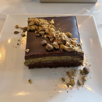 Naja - Dubai Cake - Middle Eastern Near Me - Fairfax, Virginia