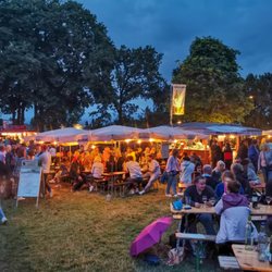 Stadtpark Verna-Park - Weinfest im Verna-Park