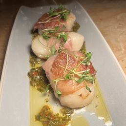 Prosciutto Wrapped Diver Scallops